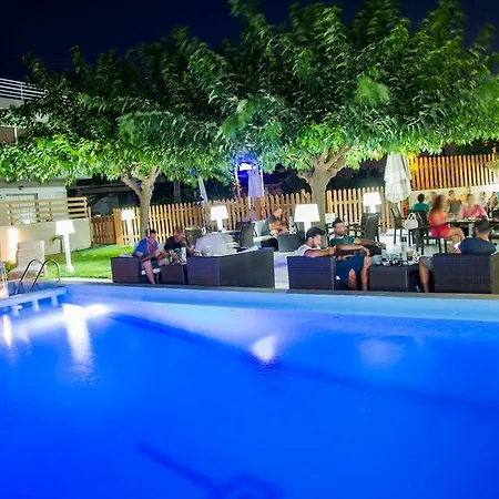 Hotel de apartamente Marika's Apart's & 3*
